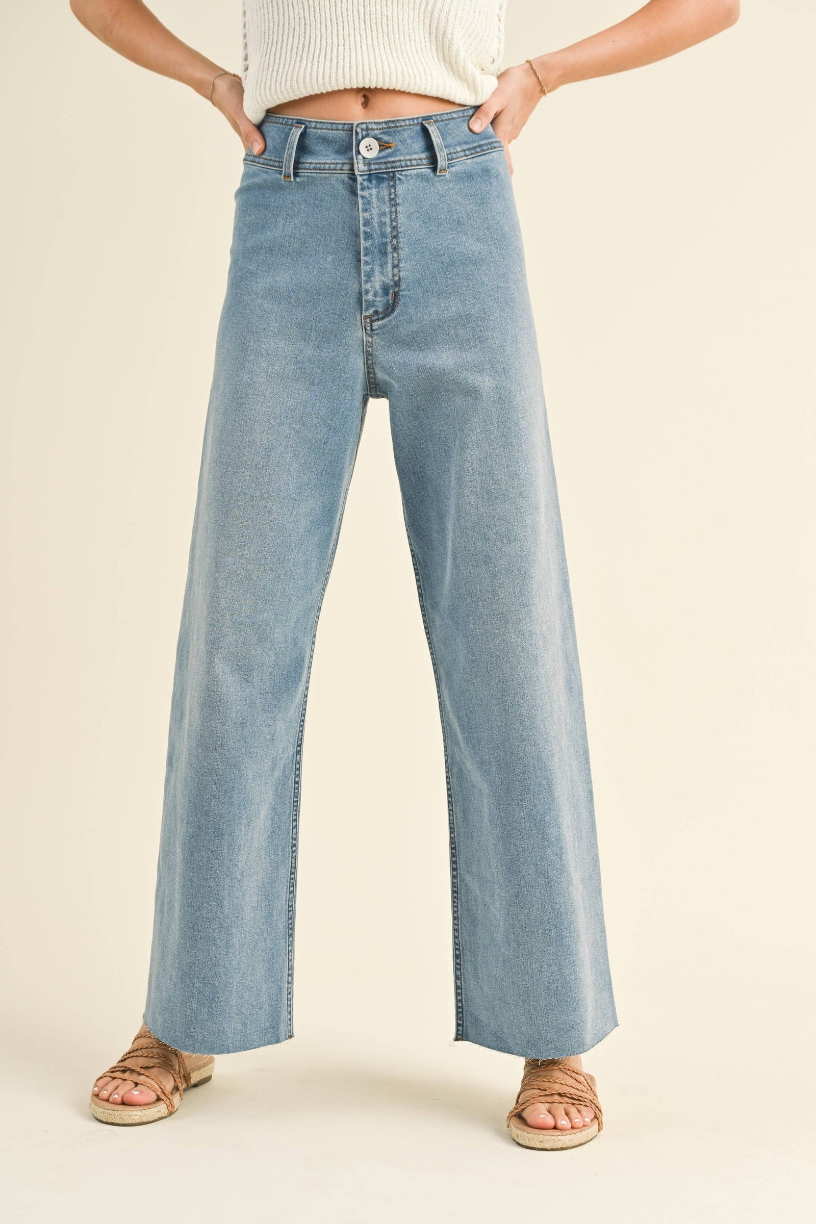 Classic Wide Leg Jeans